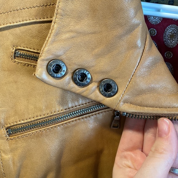 Danier Genuine Leather Moto Jacket - Picture 2 of 9